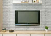 Ladrillo blanco grisáceo del color que imprime el estilo moderno del papel pintado auto-adhesivo para la sala de estar