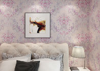 Papel pintado hermoso del estilo rural del estampado de flores grabado en relieve para el dormitorio los 0.53*10M